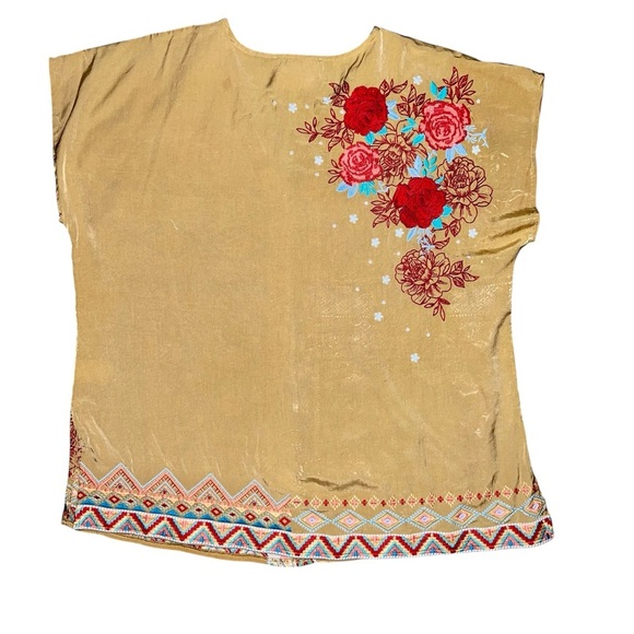 Savanna Jane Embroidered Top Size M/L - Picture 5 of 7